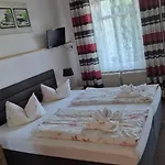 Helenenhof Vendégház 3*