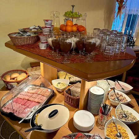 海伦尼豪夫酒店